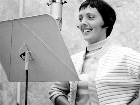 The Enduring Legacy of Keely Smith: Honoring Her Contributions to American Music